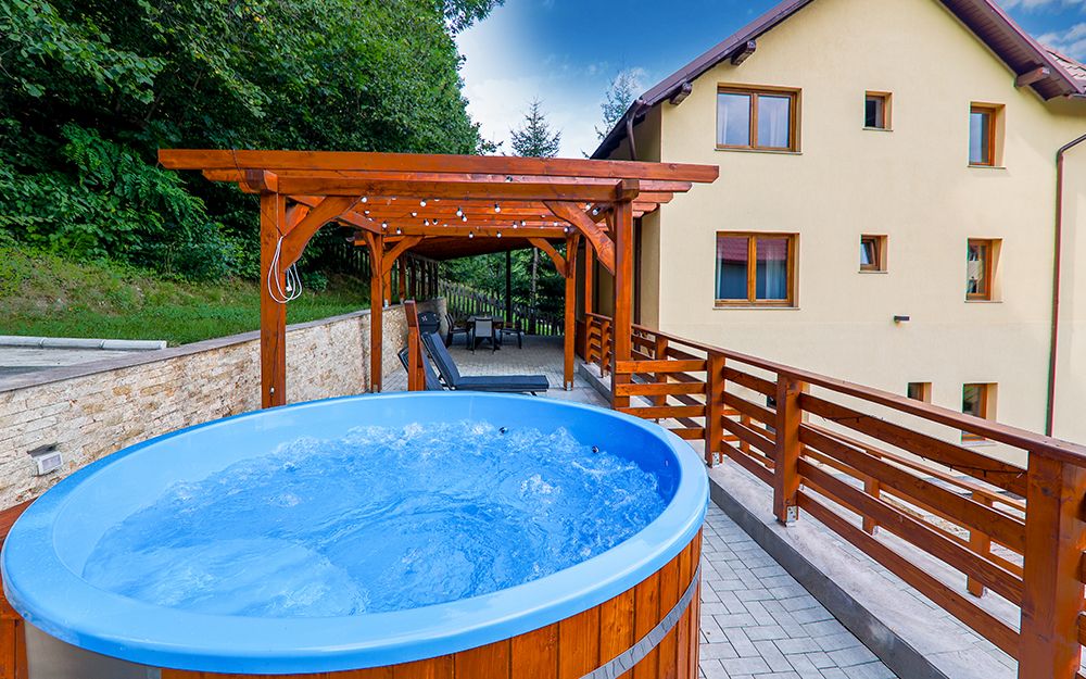 Cedrus Bran Boutique | Cazare Pensiune Bran | Cazare hotel Bran | Oferta cazare Bran | Cazare vila Bran | Cazare in Bran | Cazare guesthouse Bran | Cazare Bran | Cazare Moieciu | Cazare Pensiune Moieciu | Cazare vila Moieciu | Cazare in Moieciu
